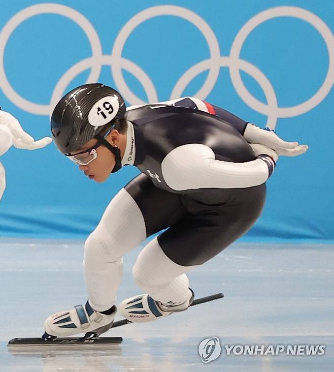 미국 대표팀으로 올림픽 도전하는 허재영 (베이징=연합뉴스) 김도훈 기자 = 미국 쇼트트랙 대표팀 허재영이 31일 중국 베이징 캐피털 실내경기장에서 열린 2022 베이징동계올림픽 공식 훈련에서 링크를 돌고 있다. 2022.1.31 superdoo82@yna.co.kr