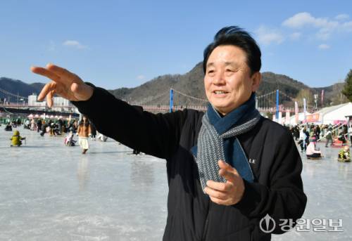 ◇암 투병 중에도 축제 지킨 최문순 화천군수