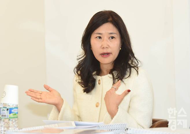 송재민 서울대 환경대학원 교수가 2일 오전 서울 종로구 한스경제 더 시그널에서 열린 '국내 시총 250대 기업 ESG 지속가능경영 평가' 자문위원 회의서 발언을 하고 있다./ 이호형 기자 leemario@sporbiz.co.kr 2026.02.02