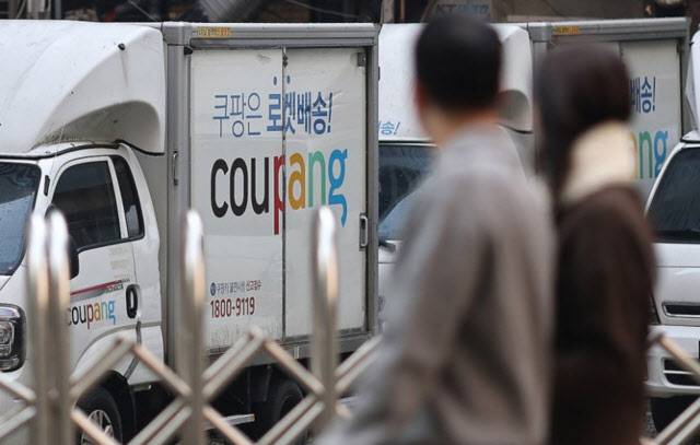 서울시내 쿠팡 배송차량 모습. (사진=연합뉴스)