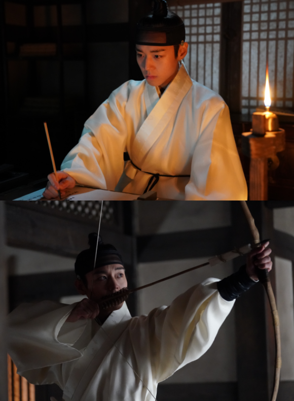 박지훈은 왕위에서 쫓겨나 강원도로 유배된 어린 선왕 이홍위 역을 맡아 유해진과 함께 극을 이끌었다. /쇼박스