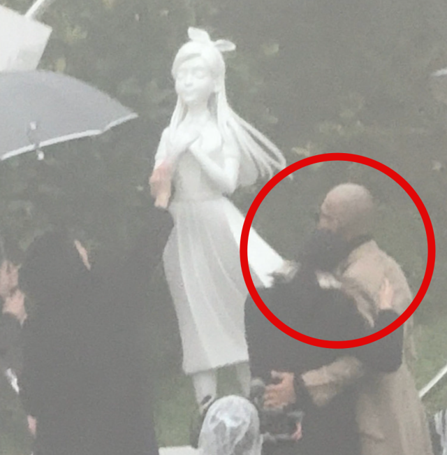 고 서희원 1주기 맞아 공개된 추모 동상 / 대만 매체 '자유시보' 캡처