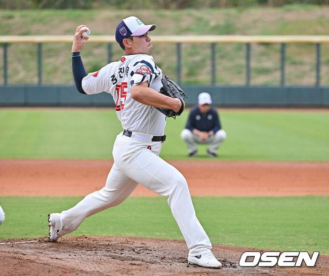 [OSEN=타이난(대만), 이석우 기자] 롯데 자이언츠 김진욱/ foto0307@osen.co.kr