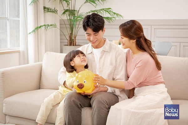 재무계획은 여유가 생긴 뒤에 하는 일이 아닙니다. 오히려 여유가 없을 때일수록 구조를 먼저 잡아야 합니다. ⓒ베이비뉴스