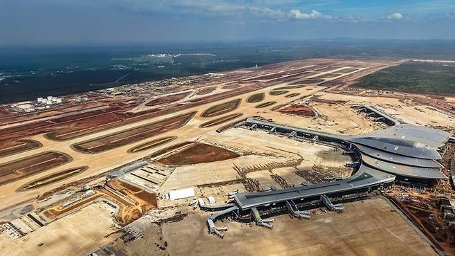 베트남 남부지역 동나이성에 위치한 현지 최대 공항인 롱탄국제공항 공사. 베트남 정부 제공