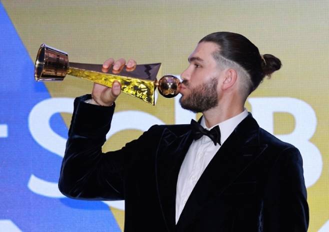 2025 KBO 시상식 MVP 한화 폰세. [사진 연합뉴스]