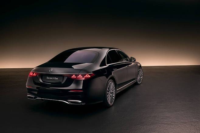 더 뉴 메르세데스-벤츠 S-클래스 후면부 / 출처=벤츠코리아