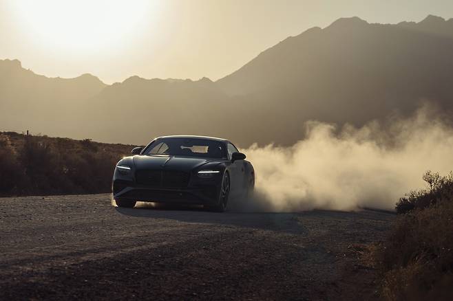 더 뉴 컨티넨탈 GT S