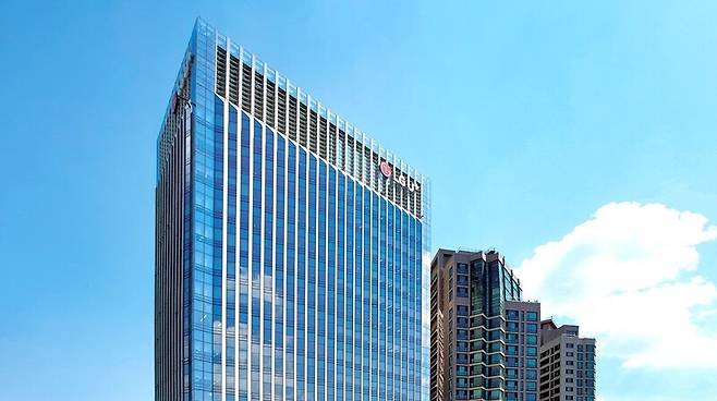 엘지유플러스 용산 사옥. 엘지유플러스 제공