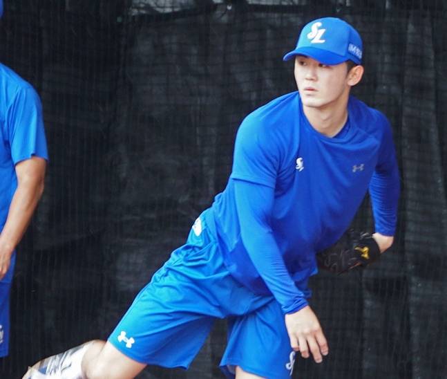 불펜 피칭을 하고 있는 미야지 유라. /사진=삼성 라이온즈