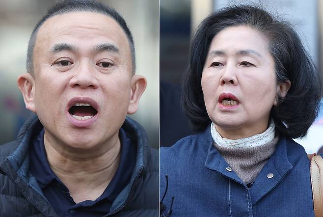 정치자금법 위반 혐의로 기소된 정치 브로커 명태균(왼쪽)씨, 국민의힘 김영선 전 의원이 5일 오후 경남 창원시 성산구 창원지법에서 열린 1심 재판에서 무죄 선고를 받은 후 심경을 밝히고 있다. 연합뉴스