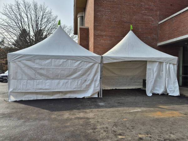 마사회 노조가 경마장 이전에 대한 강경 투쟁을 전개하기 위해 6일부터 천막농성을 전개키로 했다. 마사회 노조 제공