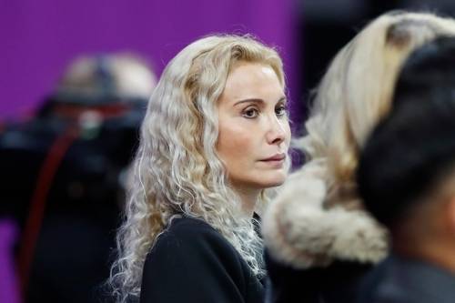 2022 베이징 동계 올림픽 당시 도핑 논란의 중심에 섰던 러시아 피겨 스케이팅 선수 카밀라 발리예바의 전 지도자가 2026 밀라노·코르티나담페초 동계 올림픽에 코치로 참가하게 돼 논란이 일고 있다. [연합뉴스]