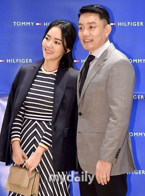 이윤진(왼쪽), 이범수 / 마이데일리