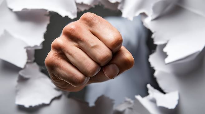 폭력 이미지.[123RF]