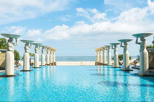 발리 남동부 누사두아에 위치한 대표 럭셔리 리조트 물리아. 사진제공|팜투어