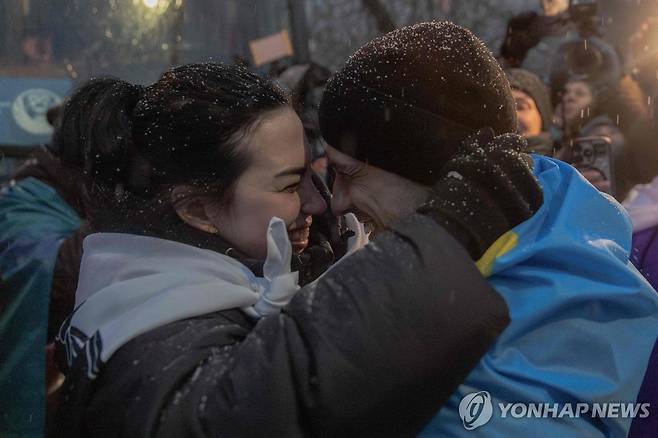 고국으로 돌아온 우크라이나 포로 [AFP 연합뉴스 자료사진. 재배포 및 DB 금지]