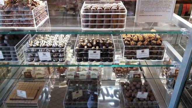 노르웨이의 한 초콜릿 매장. 트립어드바이저 캡처