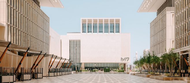 오는 5일(현지시간) 세계적인 아트페어 ‘아트바젤 카타르’의 첫회가 개최될 예정인 카타르 도하의 M7 전경. 아트바젤