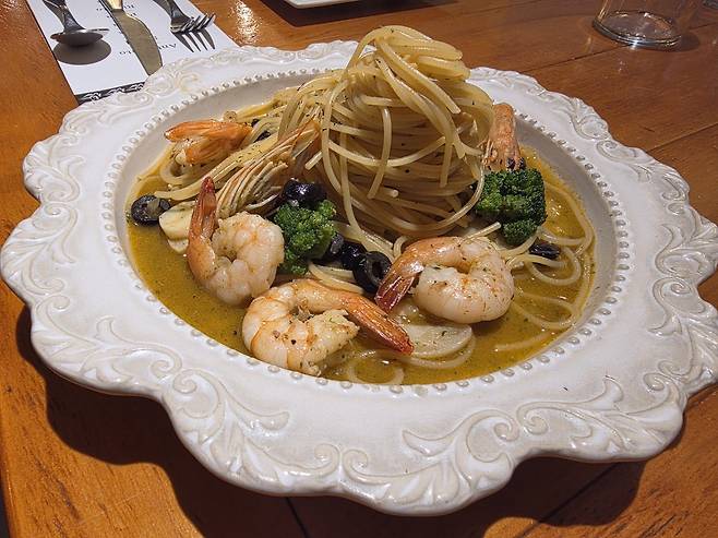 알리오 올리오 스캄피 오일 파스타