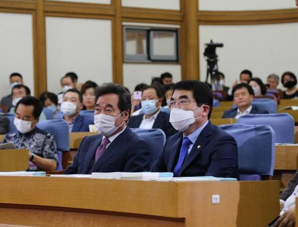 지난 2020년 9월 이낙연 당시 더불어민주당 대표와 양기대 의원. /양기대 경기도지사 예비후보 SNS