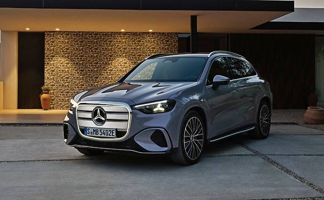 벤츠 디 올-뉴 일렉트릭 GLC [사진출처=벤츠]