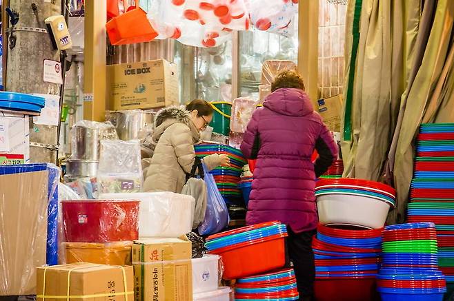 (출처=강남구청 '영동시장' 사진아카이브)