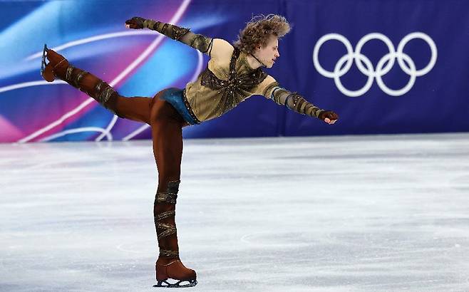 8일 열린 2026 밀라노-코르티나담페초 동계올림픽에 참가한 일리야 말리닌. 사진제공: 동아일보