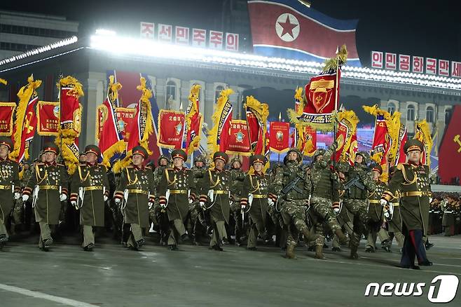 (평양 노동신문=뉴스1) = 2023년 조선인민군 창건일(건군절) 75주년 열병식 모습. [국내에서만 사용가능. 재배포 금지. DB 금지. For Use Only in the Republic of Korea. Redistribution Prohibited] rodongphoto@news1.kr