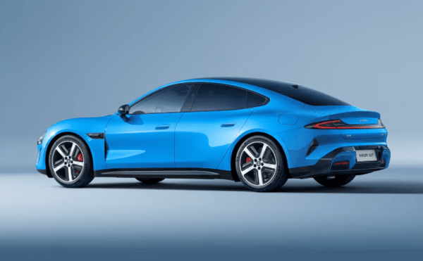 샤오미 신형 SU7