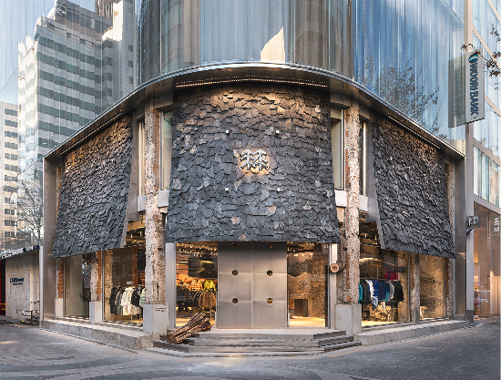 최근 서울 명동에 문을 연 플래그십 스토어 코오롱스포츠 서울. (코오롱FnC 제공)