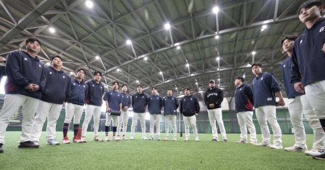 10일 대만 타이난의 아시아태평양국제야구센터에서 롯데 자이언츠 선수들이 전지훈련을 하고 있다. 타이난(대만)=정대현 기자 jhyun@