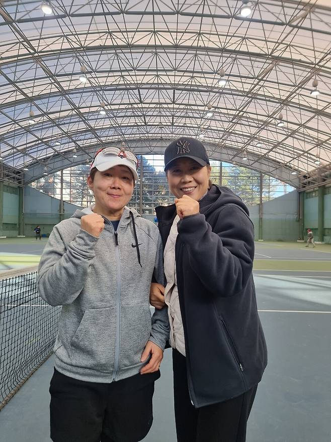 허금숙 여성위원장과 동생 허금실