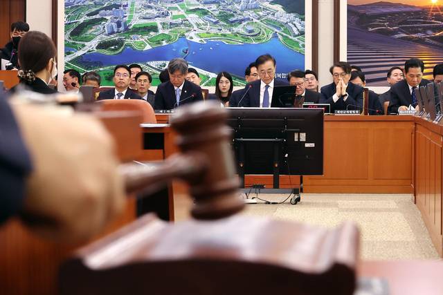 10일 국회에서 국회 국토교통위원회 전체 회의가 열리고 있다. [연합뉴스]