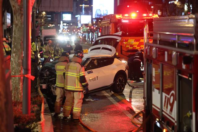 ▲ 지난달 2일 종로구 종각역 택시 돌진 사고 현장 [연합뉴스 자료사진]