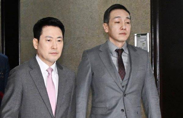 국민의힘 장동혁 대표와 김민수 최고위원이 지난 9일 국회에서 최고위원회의에 참석하고 있다. 김정록 기자