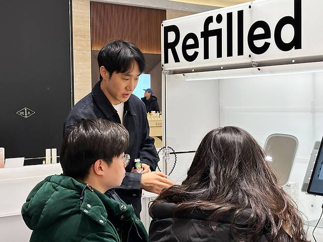 리필드의 현대백화점 판교점 팝업스토어. [사진=리필드]