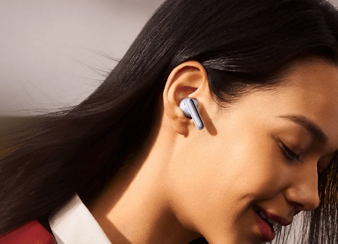 레드미 버즈 6 프로 모델 이미지. 샤오미 공식 홈페이지 캡처