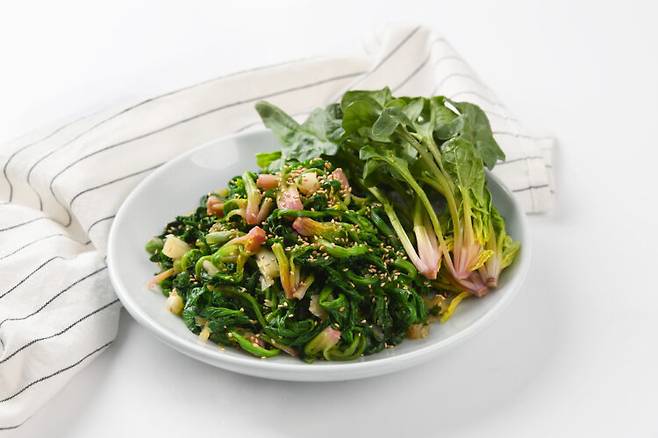 시금치는 비타민E가 많이 들어있는 식품 중 하나로 꼽힌다. 사진=클립아트코리아