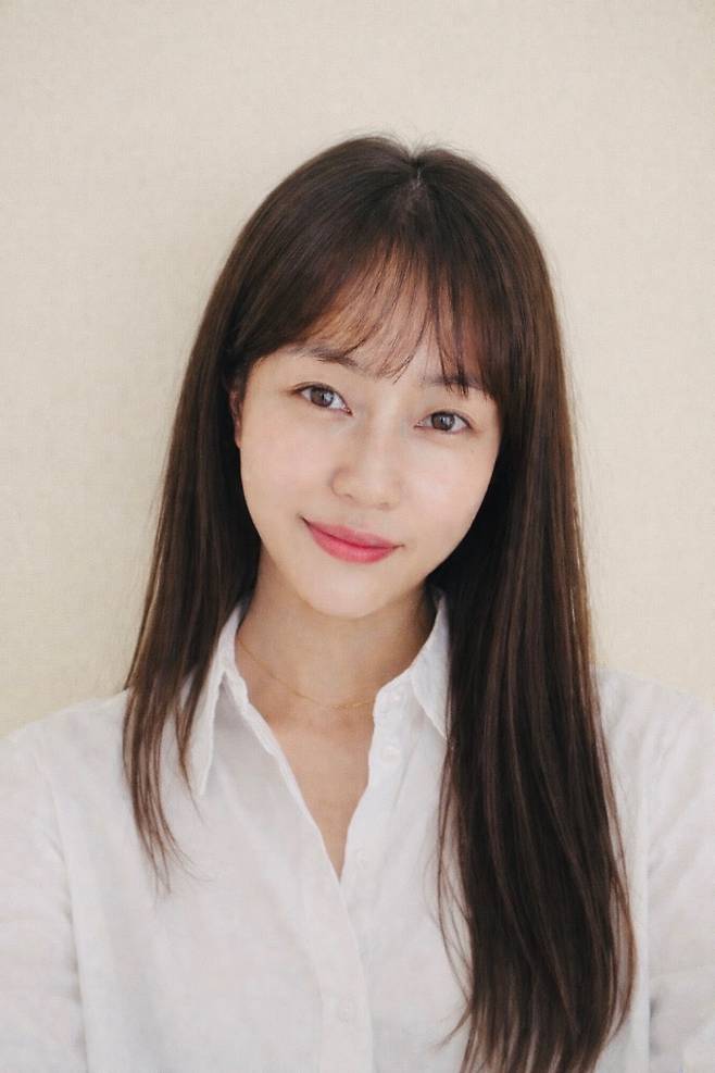 [뷰티 브랜더 윤영희의 The View:ty] 번들거리는 ‘명절 안색’ 싹 지우는 법 (출처: 윤영희)