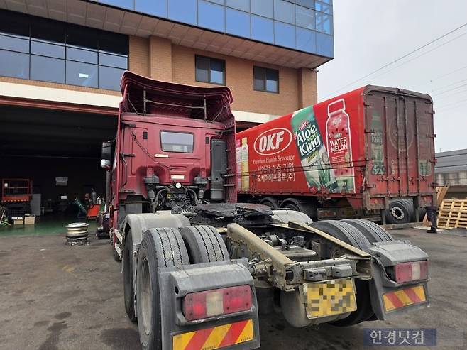 경기도 이천시 물류 차고지 모습. 평소 명절 전이라면 분주해야할 이곳은 한산했다. /사진= 이정우 기자