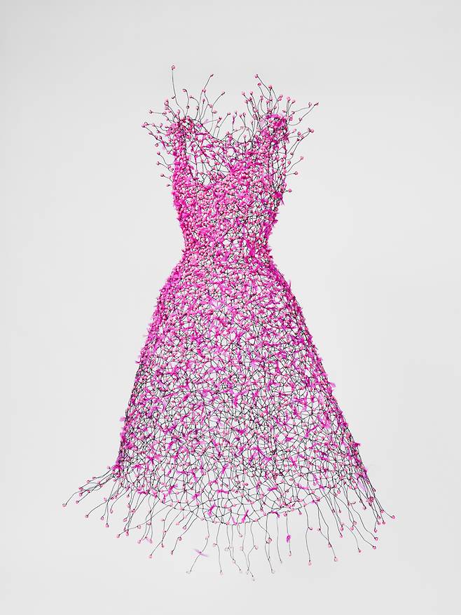 금기숙 작가의 ‘연화드레스(2025)’ <서울공예박물관>