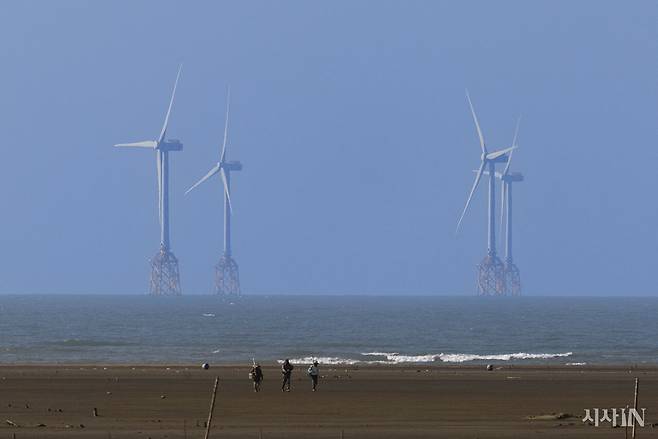 대만 장화시 장화 해양 풍력단지 모습. ⓒ시사IN 이명익