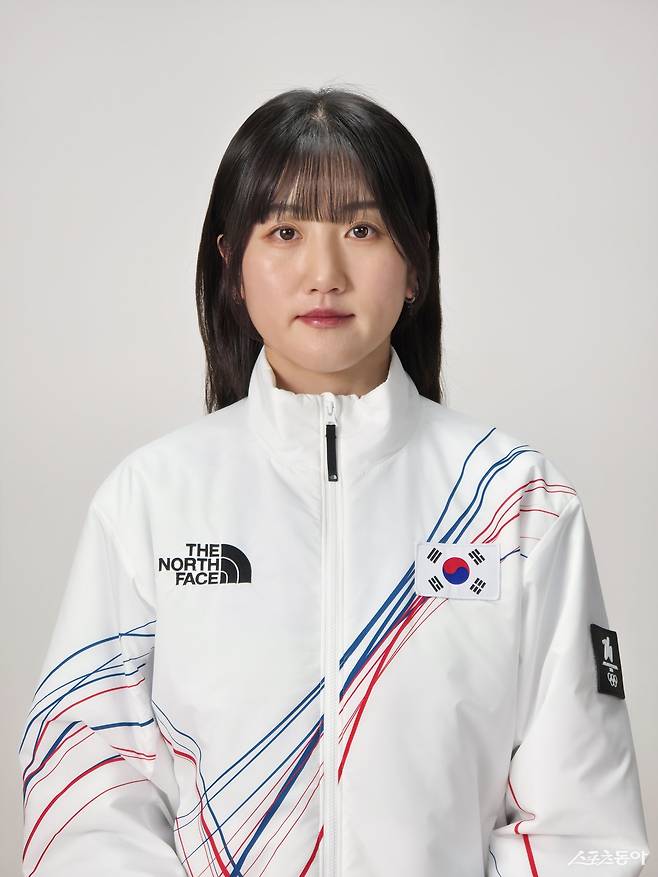 밀라노동계올림픽 크로스컨트리에 출전한 대한민국 크로스컨트리 선수 한다솜(사진), 이의진의 스키에서 2023년부터 사용이 금지된 물질인 불소 왁스가 검출돼 실격 처리됐다. 사진제공ㅣ대한체육회