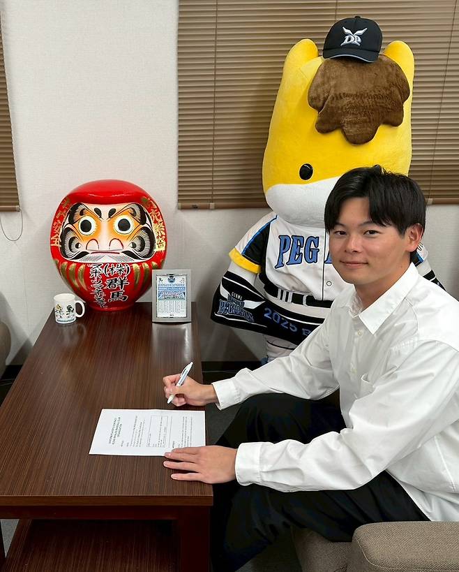 ▲ KBO 퓨처스리그에만 참가하는 신생 구단 울산 웨일즈가 일본 출신 외국인 선수 나가 다이세이를 영입했다. 이로써 일본인 트리오와 호주 국가대표 1명으로 외인 총 4명을 확정했다. ⓒ울산 웨일즈