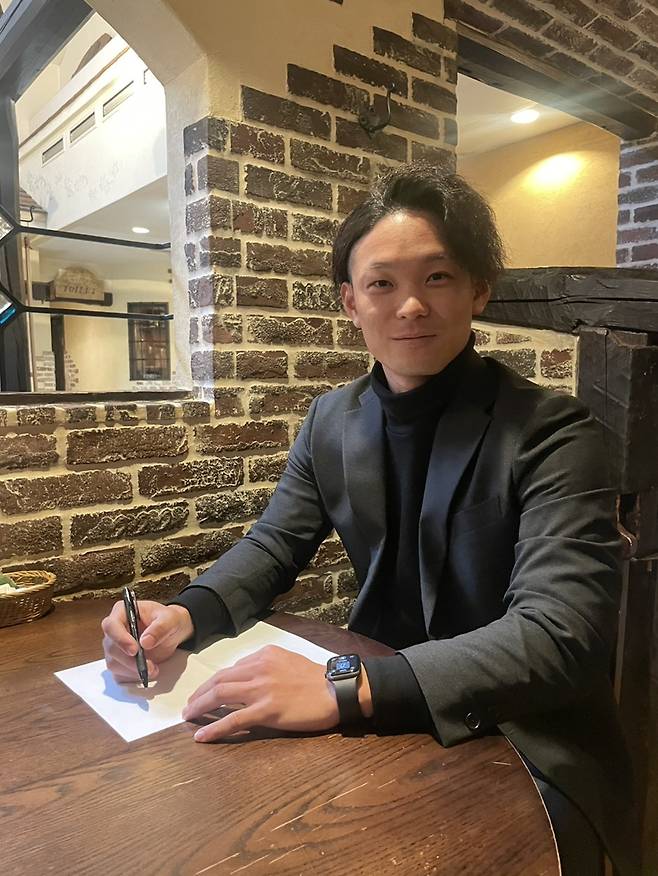 ▲ KBO 퓨처스리그에만 참가하는 신생 구단 울산 웨일즈가 일본 출신 외국인 선수 고바야시 주이를 영입했다. 이로써 일본인 트리오와 호주 국가대표 1명으로 외인 총 4명을 확정했다. ⓒ울산 웨일즈