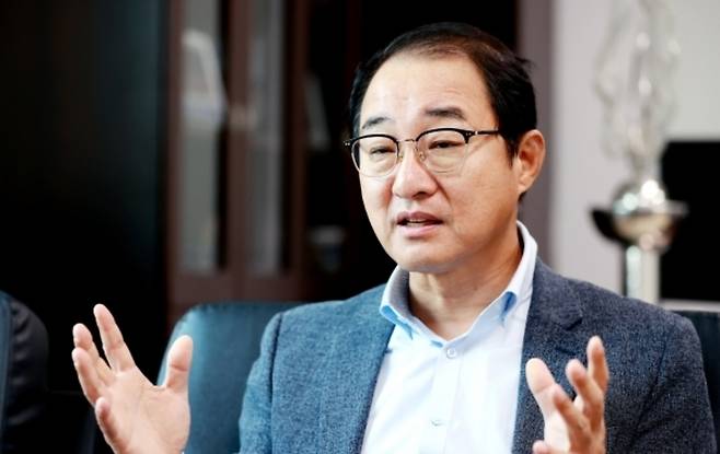 ▲대법원이 12일 이성만 전 국회의원에 대한 정치자금법 위반 등 혐의에 무죄를 선고했다. 이 전 의원의 정치 재개에 정가의 관심이 집중되고 있다. /인천일보DB