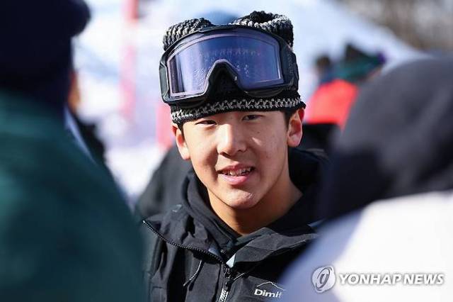남자 스노보드 하프파이프 대표팀의 이채운. 연합뉴스