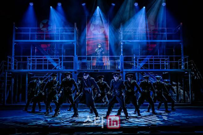 뮤지컬 ‘은밀하게 위대하게:더 라스트’의 한 장면.(사진=주다컬쳐)