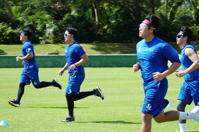 괌 캠프 당시 양창섭. 사진제공=삼성 라이온즈